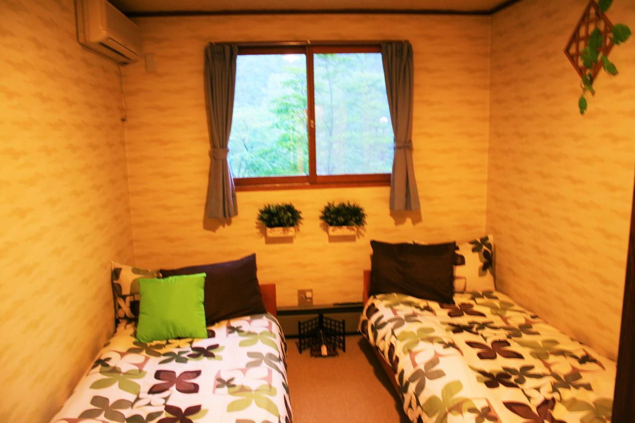 E-Joy Hostel Fujikawaguchiko Εξωτερικό φωτογραφία