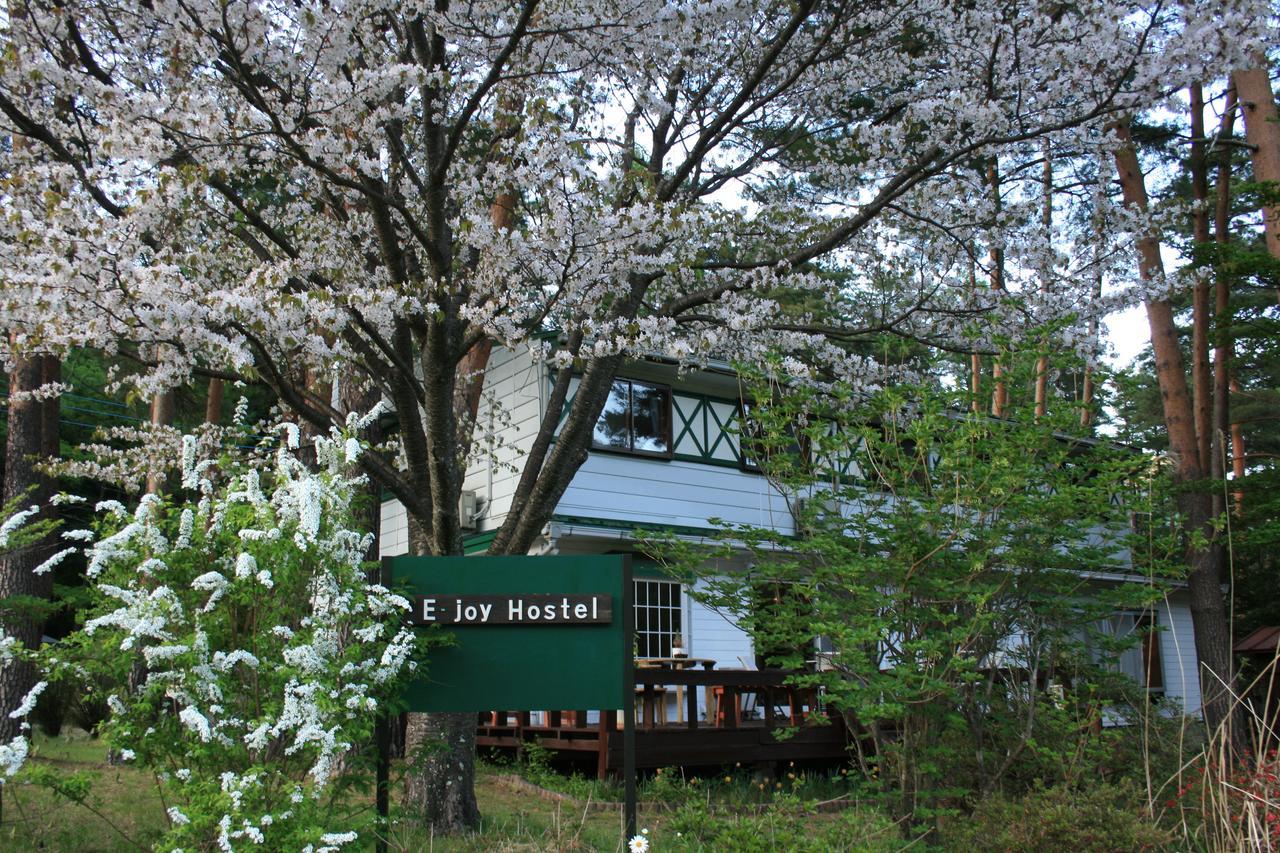 E-Joy Hostel Fujikawaguchiko Εξωτερικό φωτογραφία
